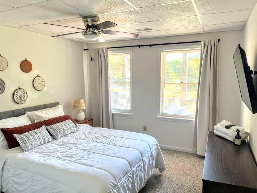 Ole Smoky Bnb - Game Room, Hot Tub, Mtn Views! Pigeon Forge Extérieur photo