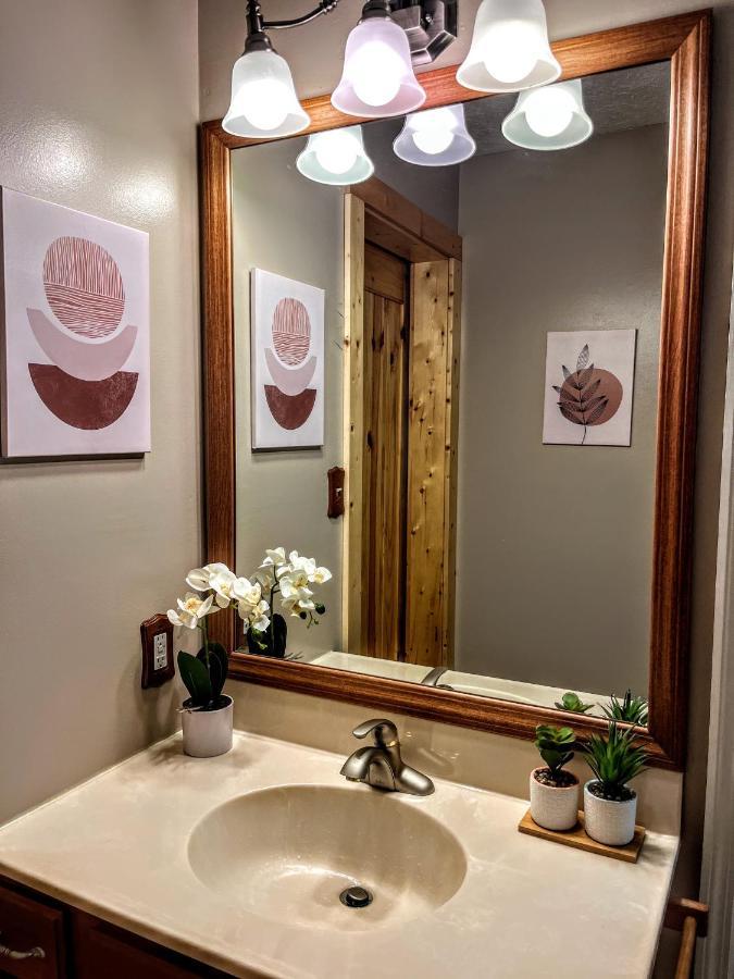 Ole Smoky Bnb - Game Room, Hot Tub, Mtn Views! Pigeon Forge Extérieur photo